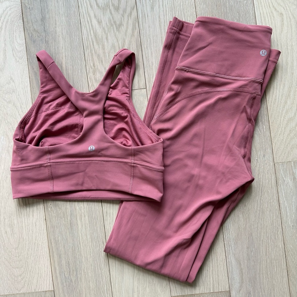 Lululemon matching workout set